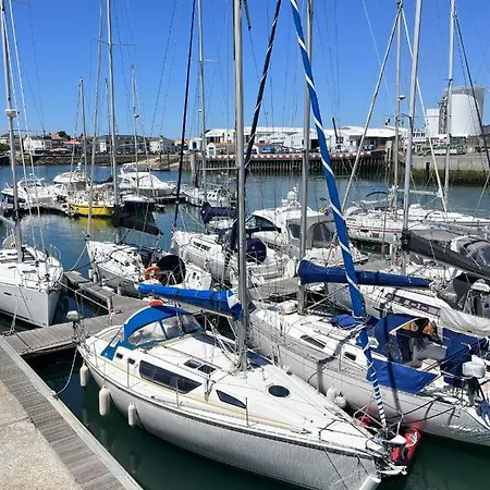 Matahari - Bateau Cocooning A Quai Tekne *