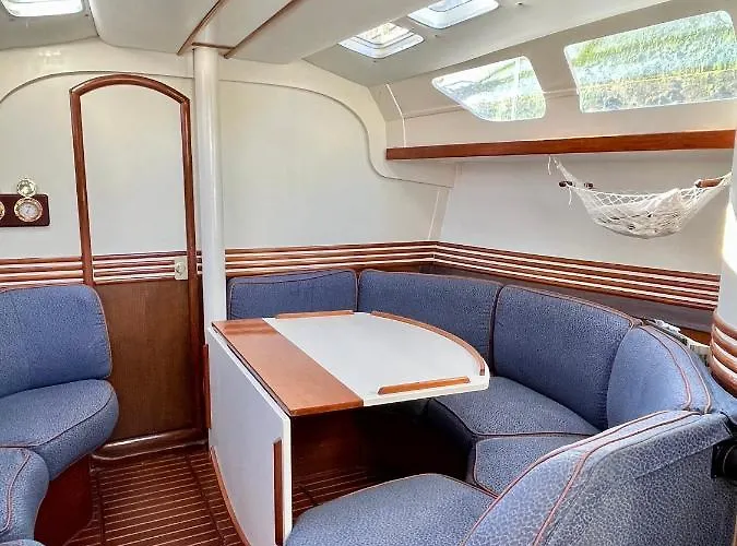 Matahari - Bateau Cocooning A Quai Hotel en barco